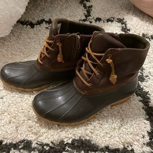 Sperry Duck boots